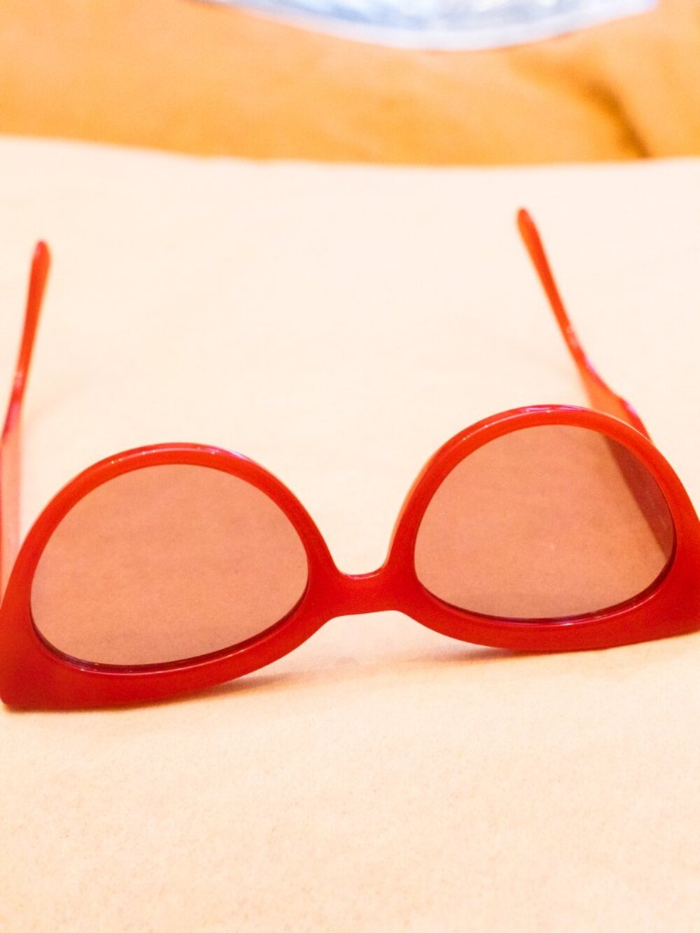 J.Crew Pacific Cat-eye Sunglasses in Red, GUC. - Picture 3 of 4